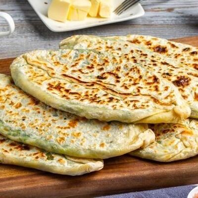 Лепешка с зеленью в Вкусное Место по цене 270 ₽