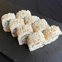 Калифорния с кунжутом в Суши бренд