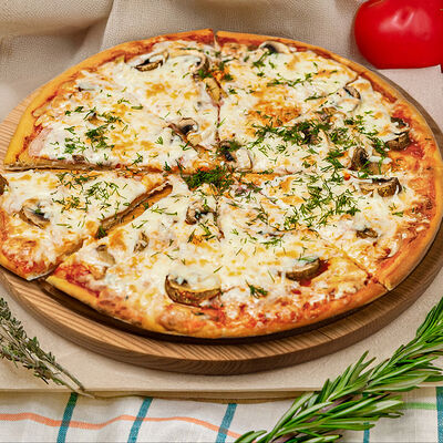 Прошутто фунги в Food74 Court Суши Пицца по цене 730 ₽