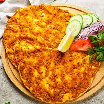 Лахмаджун в Галата по цене 490 ₽