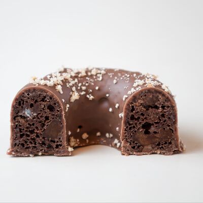 Veg Пончик с грецким орехом Без глютена в Raw to Go по цене 270 ₽