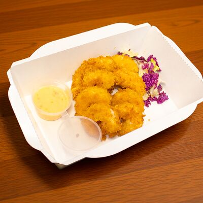 Креветка темпура с кокосовым соусом в Krakenssushi по цене 540 ₽