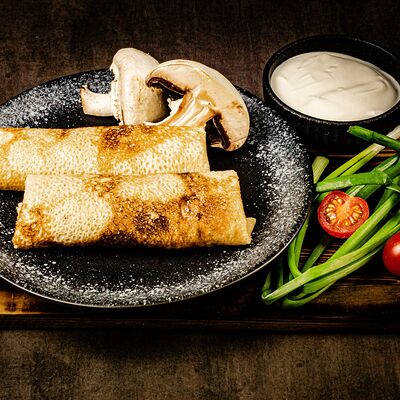 Блинчики с курицей и грибами в У Сватов по цене 330 ₽