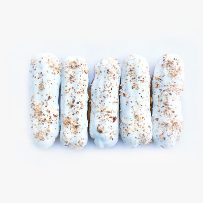 Эклер Ваниль-миндаль в Brave goodies по цене 228 ₽