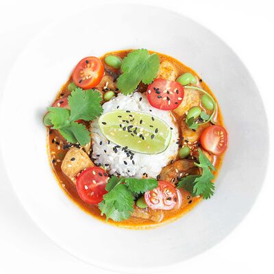 Рис с курицей в соусе Том-ям в Noba по цене 690 ₽