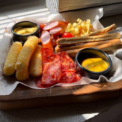 Мини №1 в Cubby Bar по цене 640 ₽