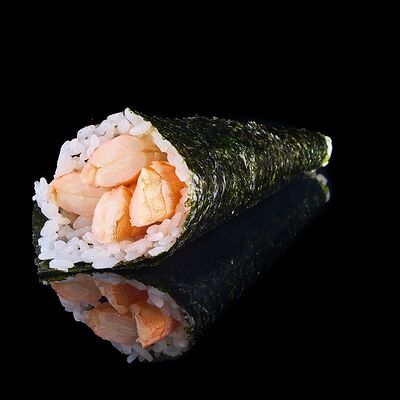 Хенд ролл с Креветками в Nishiki по цене 400 ₽
