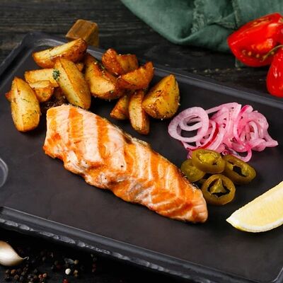 Стейк из форели в Славянский базаръ по цене 1900 ₽