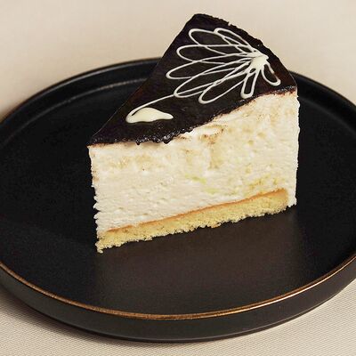 Пирожное Птичье молоко в Ля Галетт по цене 160 ₽