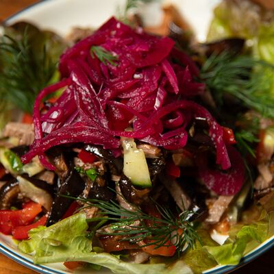 Салат Тбилиссимо в Хинкали-Дали по цене 470 ₽