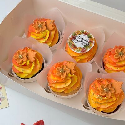 Капкейки на день учителя в Кондитерская Конфетка Питер по цене 1900 ₽