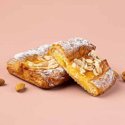 Слойка миндальная в ЛюдиЛюбят по цене 104 ₽