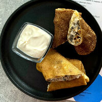 Блинчики жульен с курицей и грибами в SunSet