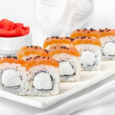 Фила с копченым лососем в Суши Точка по цене 455