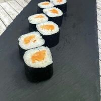 Саке маки в Var_Sushi