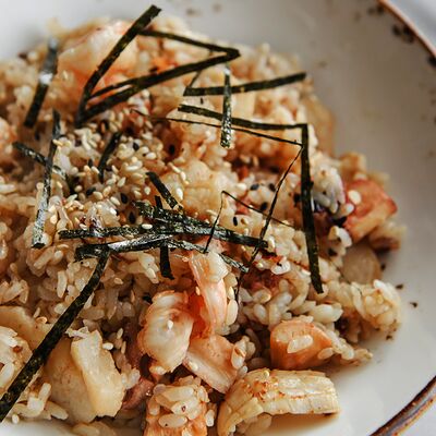 Рис с морепродуктами в Yuzawa Sushi по цене 430 ₽