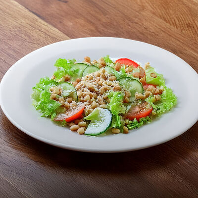 Салат по-грузински в Кафе хачапури по цене 337 ₽