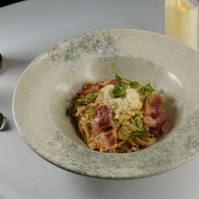 Паста карбонара в Игристо по цене 720 ₽