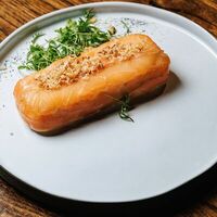 Мимоза с лососем в Современники