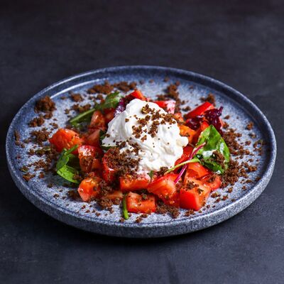 Салат со страчателлой в Мясоедовская по цене 1200 ₽