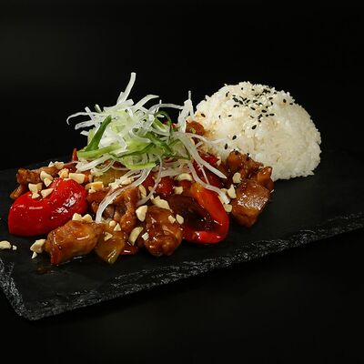 Кунг пао в Танояки по цене 590 ₽