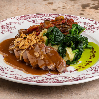 Тунец на гриле с соусом из цыпленка и печеным баклажаном в Lili по цене 1100 ₽