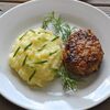 Котлетка куриная с картофельным пюре в Шашлык & Гриль по цене 230