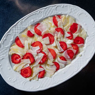 Карпаччо из артишоков с фейхоа в Гвидон по цене 2800 ₽