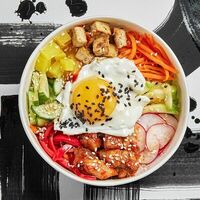 Пибимпаб в IMSIK Korean Bistro