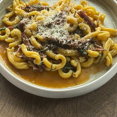 Казаречче с рваной говядиной в Gosti по цене 799 ₽