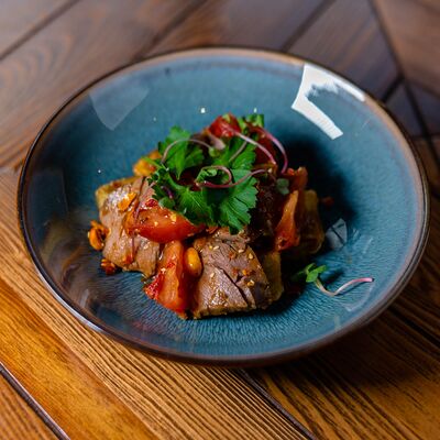 Буженина чили с баклажанамив Ресторан Невский по цене 395 ₽