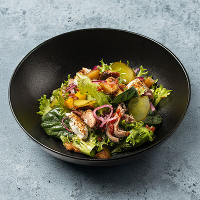 Салат с белыми грибами в Сказка по цене 830 ₽