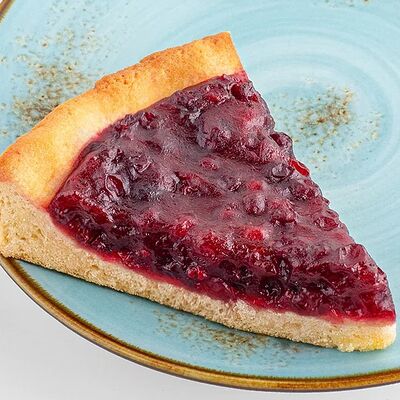 Пирог брусничный в Вилка Ложка по цене 162 ₽