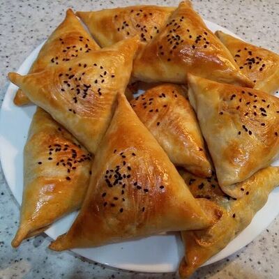 Самса с курицей в Шашлычный СТАРЫЙ КРУГ по цене 190 ₽