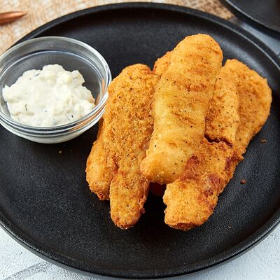 Куриные стрипсы в ЕрмолаевЪ Генштаб по цене 425 ₽