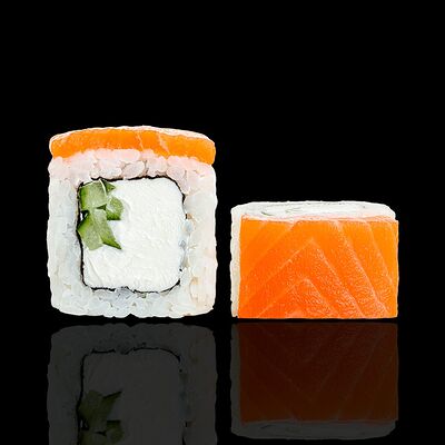 Филадельфия с лососем лайт в Nekо по цене 430 ₽