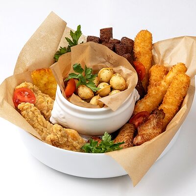 Ассорти из горячих закусок Мясное в Максимилианс по цене 2890 ₽