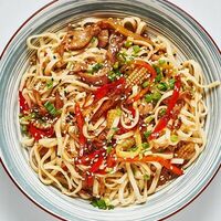 Вок со свининой в соусе тайский чили в OmNomNom