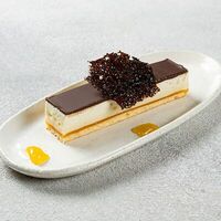 Птичье молоко с мандариновым желе в Luca