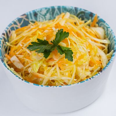 Салат Витаминныйв Тарелка по цене 118 ₽