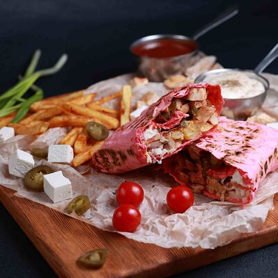 Крафтовая шаурма Новинка в Крафт Шаурма по цене 800 ₽