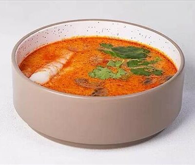 Том Ям с креветками в Майфудзо по цене 804 ₽