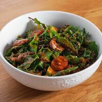 Салат индейка - кари соус в 321 Club by Novikov