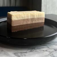 Пирожное Три шоколада в Filippe