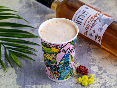 Раф Соленая карамель Medium в Surf Coffee x Travel по цене 450 ₽
