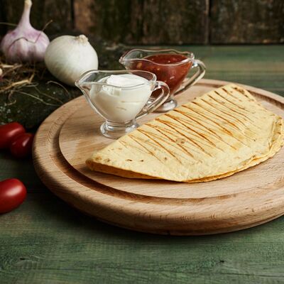 Кесадилья в Кафе Элена по цене 370 ₽