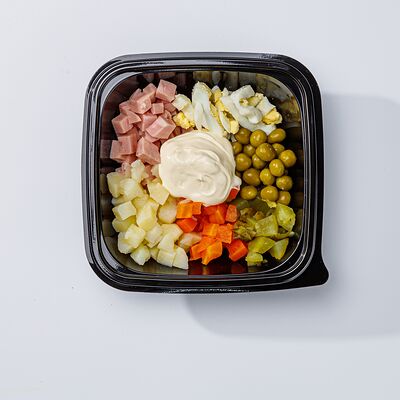 Оливьев Слойка по цене 120 ₽