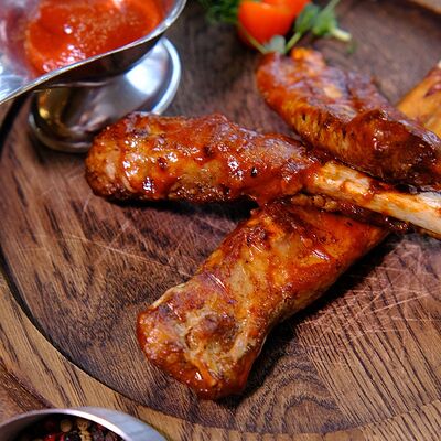 Ребра свиные BBQв Кокороко по цене 540 ₽