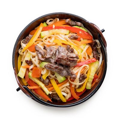 Wok с говядиной и овощами в Уми Суши по цене 675 ₽