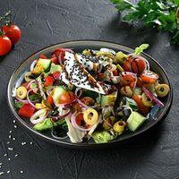 Греческий в Lion Pizza